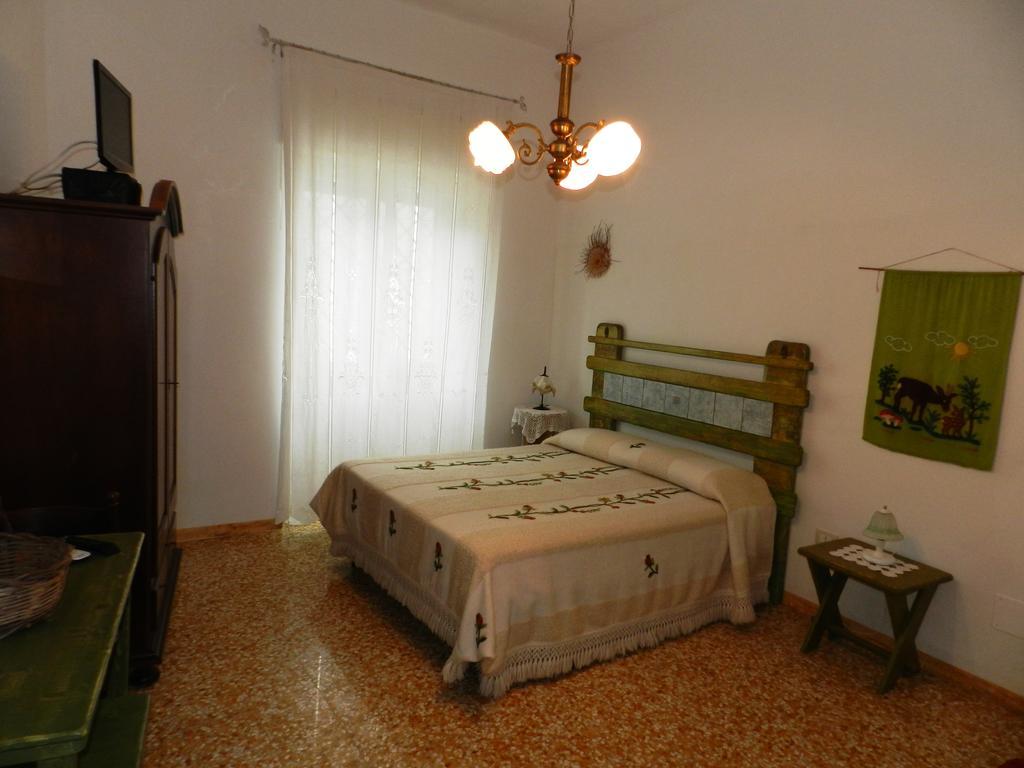 Casa Corte Con Terrazza Taviano  Εξωτερικό φωτογραφία