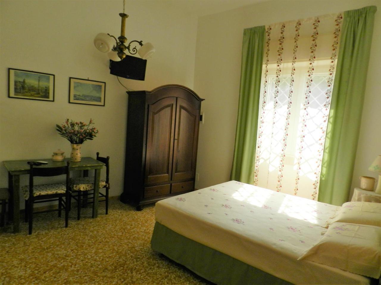 Casa Corte Con Terrazza Taviano  Εξωτερικό φωτογραφία
